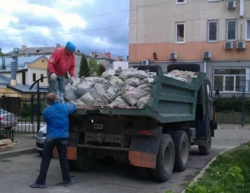Вывоз строительного мусора (самосвалы, газели). Грузчики стоимость услуг и где заказать - Кызыл