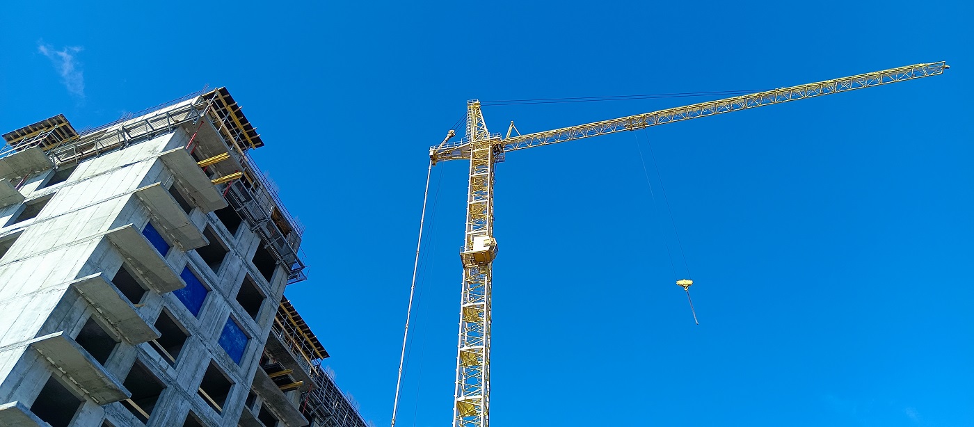 Аренда и услуги башенных кранов для стротельства высотных домов и зданий в Эрзине