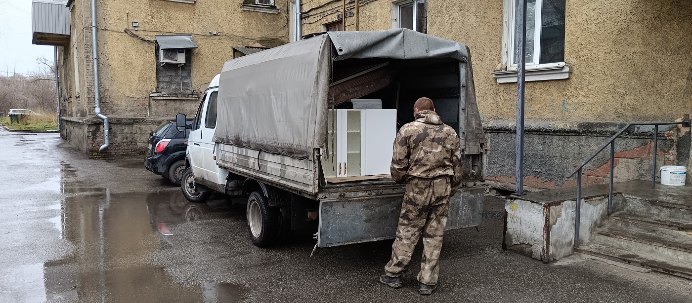 Квартирные перевозки. Погрузка мебели в Газель в Тыве